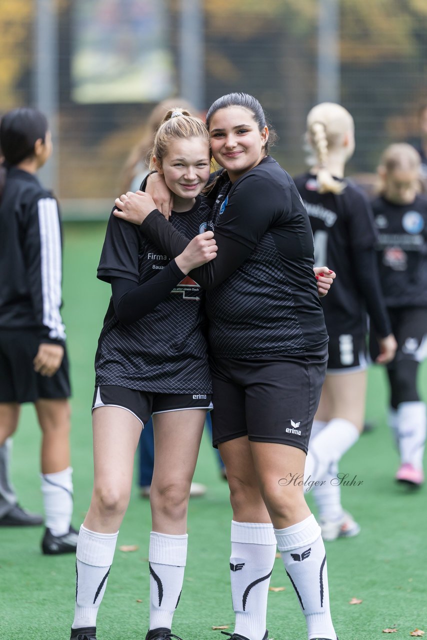 Bild 139 - wCJ VfL Pinneberg - Eimsbuettler TV : Ergebnis: 0:3